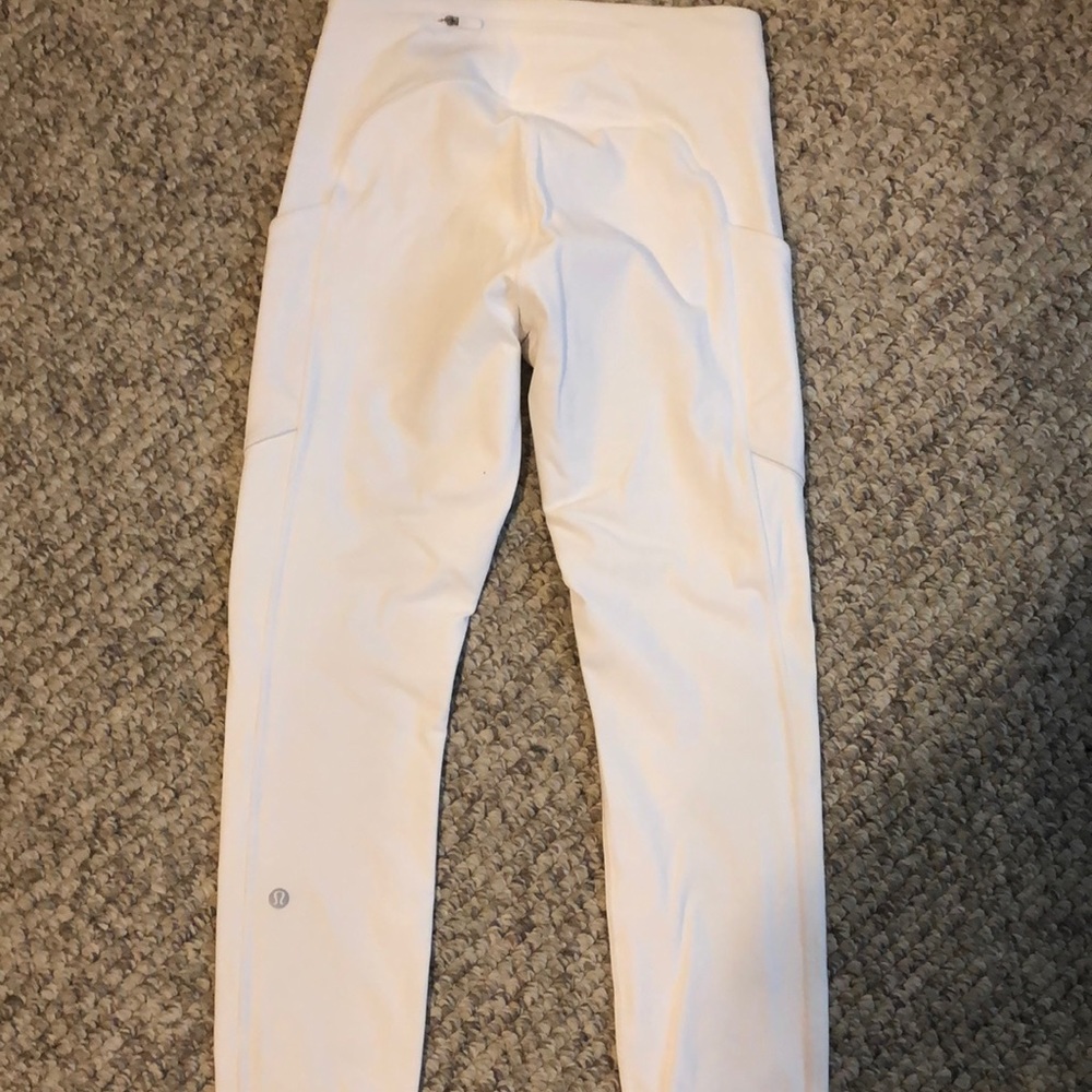Lulu white size 6